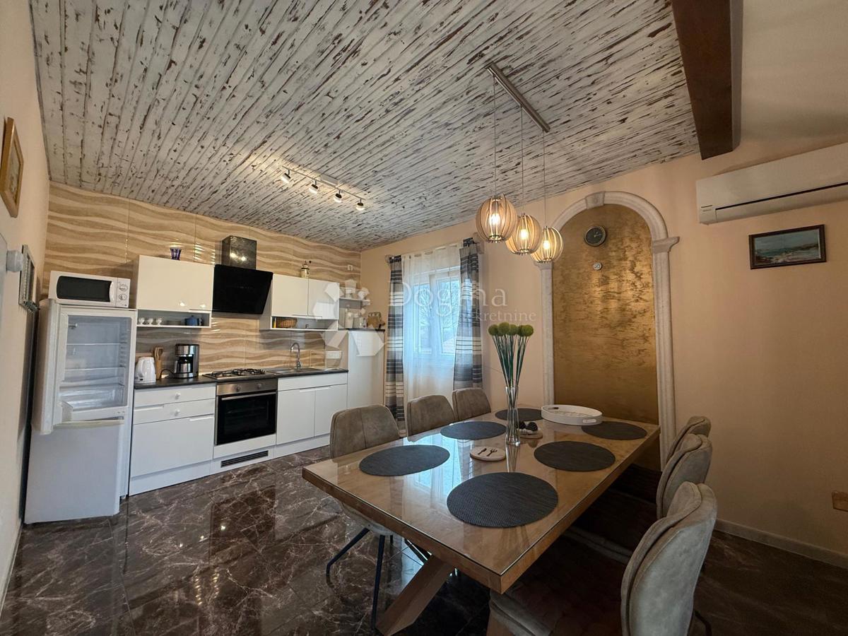 Stanovanje Fažana, 90m2