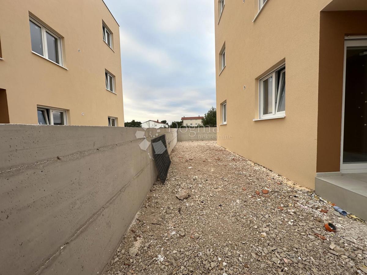 Stanovanje Donje Ražine, Šibenik, 67,64m2