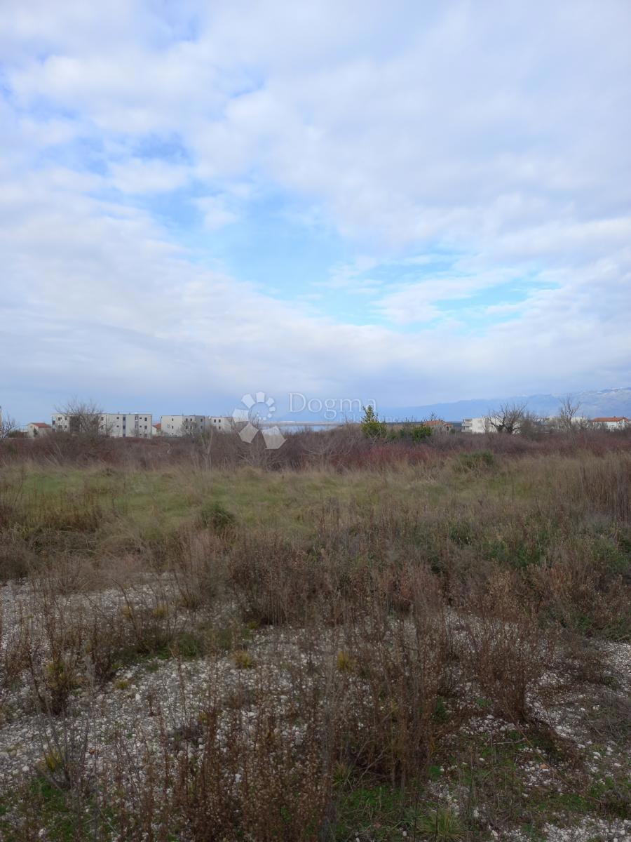 Zazidljivo zemljišče Grbe, Nin, 724m2