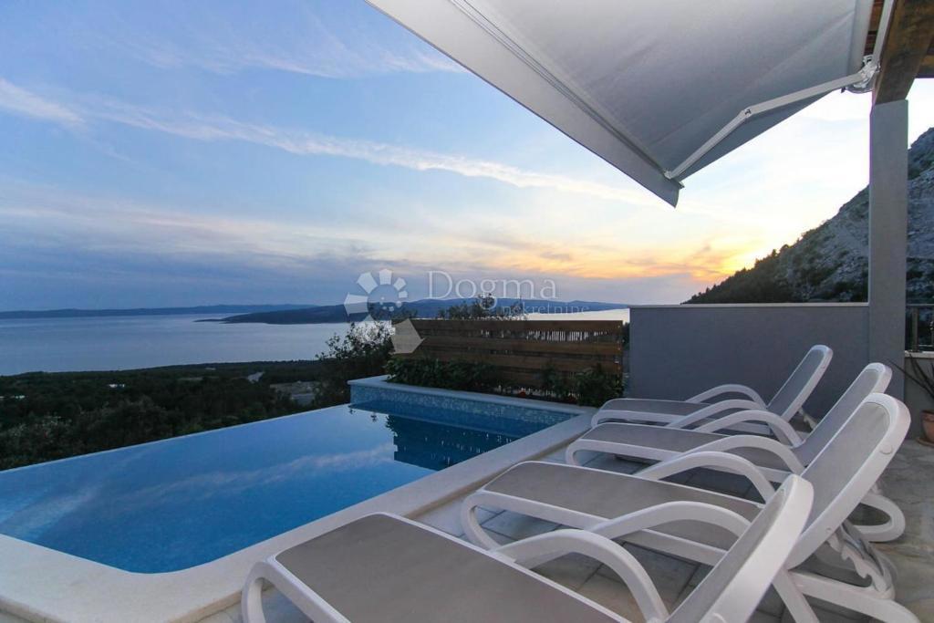 Hiša Bast, Baška Voda, 130m2