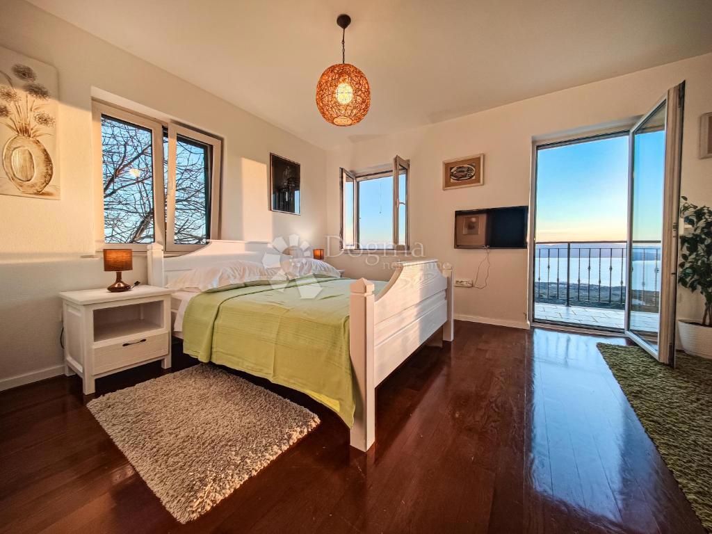 Hiša Bast, Baška Voda, 130m2