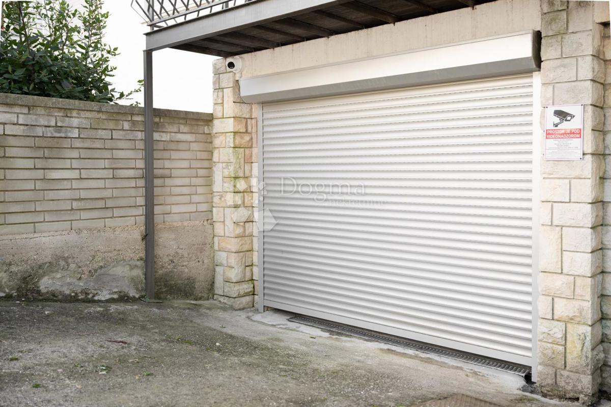 Stanovanje Sv. Polikarp / Sisplac, Pula, 157m2