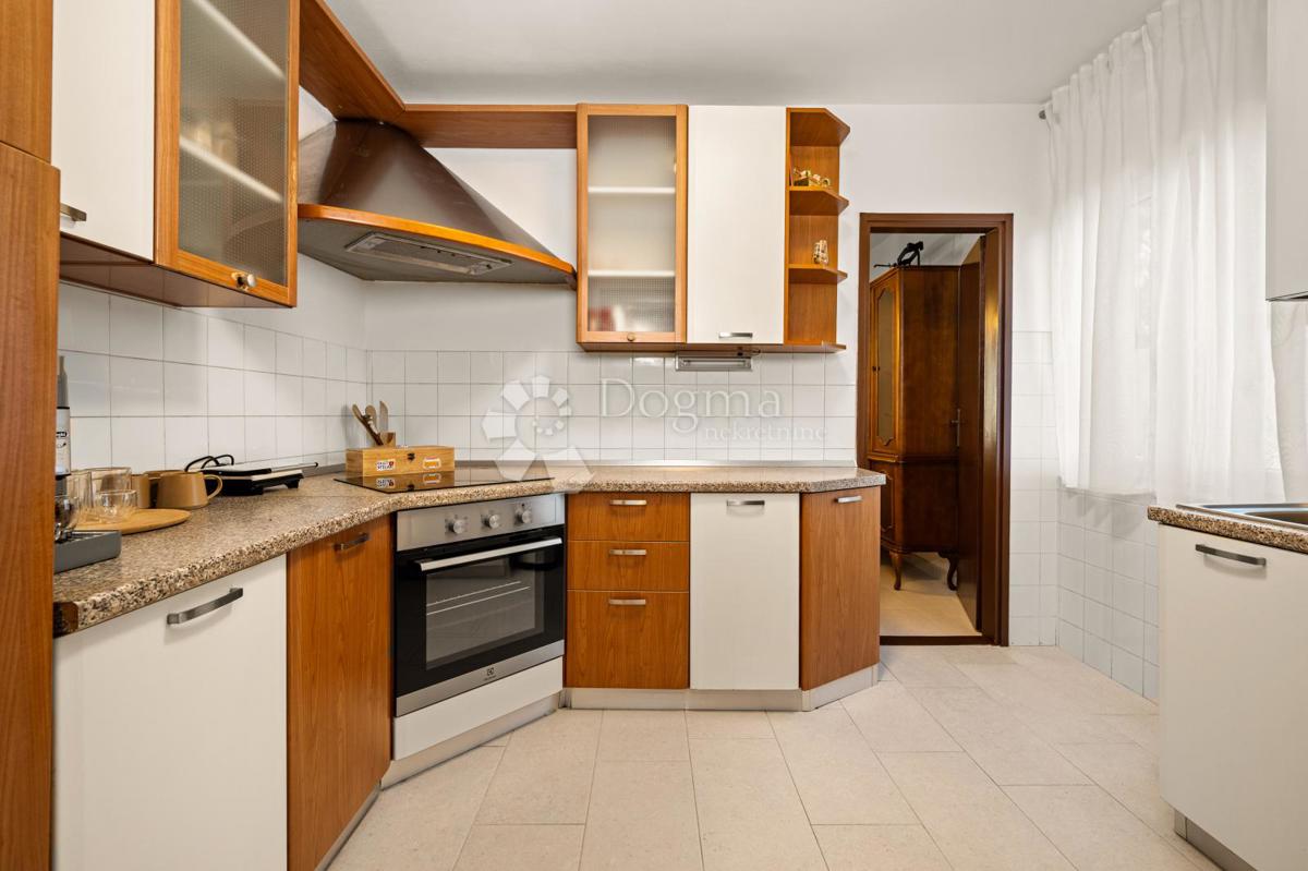 Stanovanje Sv. Polikarp / Sisplac, Pula, 157m2