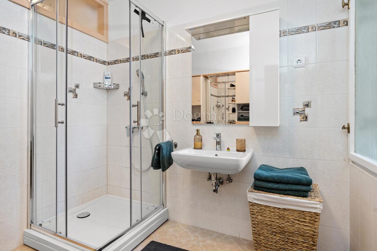 Stanovanje Sv. Polikarp / Sisplac, Pula, 157m2