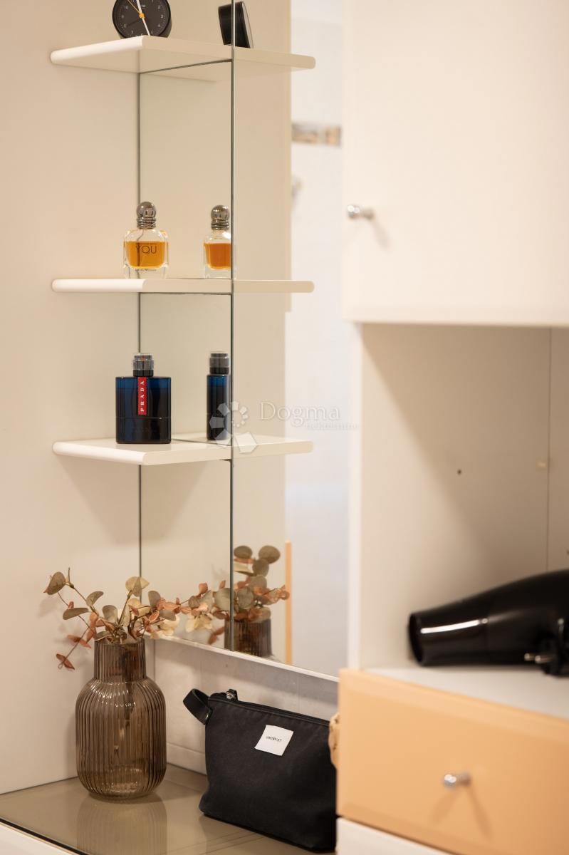 Stanovanje Sv. Polikarp / Sisplac, Pula, 157m2