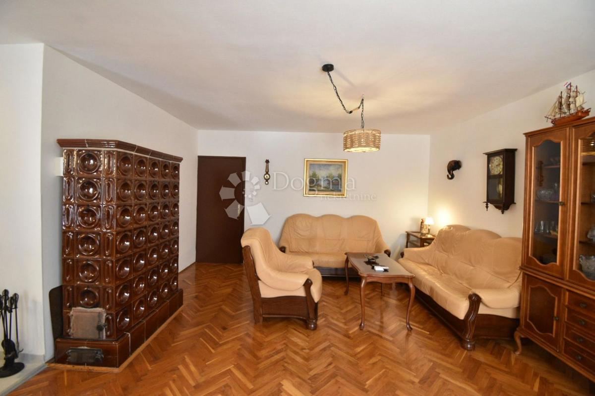 Stanovanje Sv. Polikarp / Sisplac, Pula, 157m2