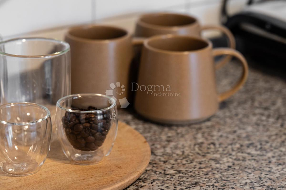 Stanovanje Sv. Polikarp / Sisplac, Pula, 157m2