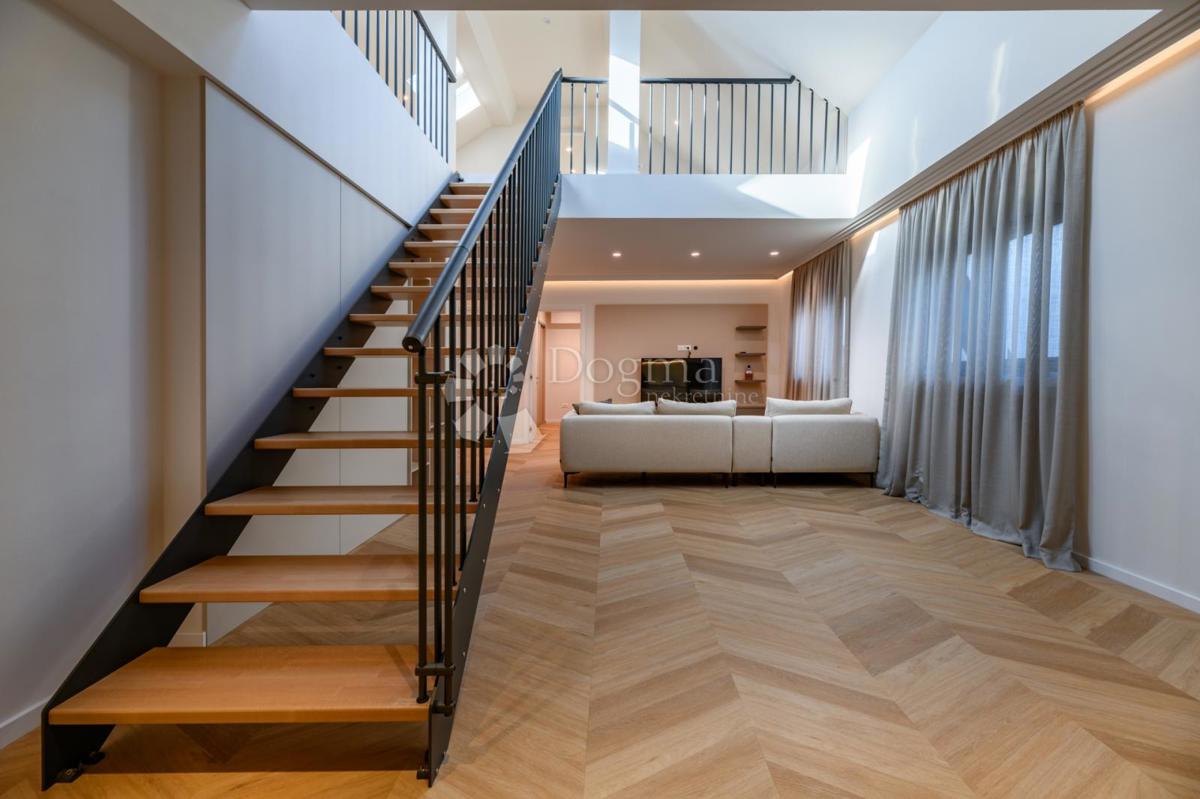 CENTER ZAGREBA, LUKSUZNO NOVO RENOVIRANO STANOVANJE