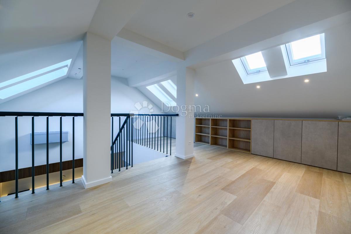 CENTER ZAGREBA, LUKSUZNO NOVO RENOVIRANO STANOVANJE