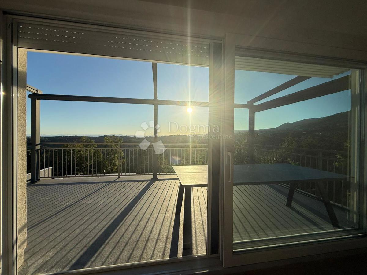 Hiša Vlaškovec, Jastrebarsko - Okolica, 217m2