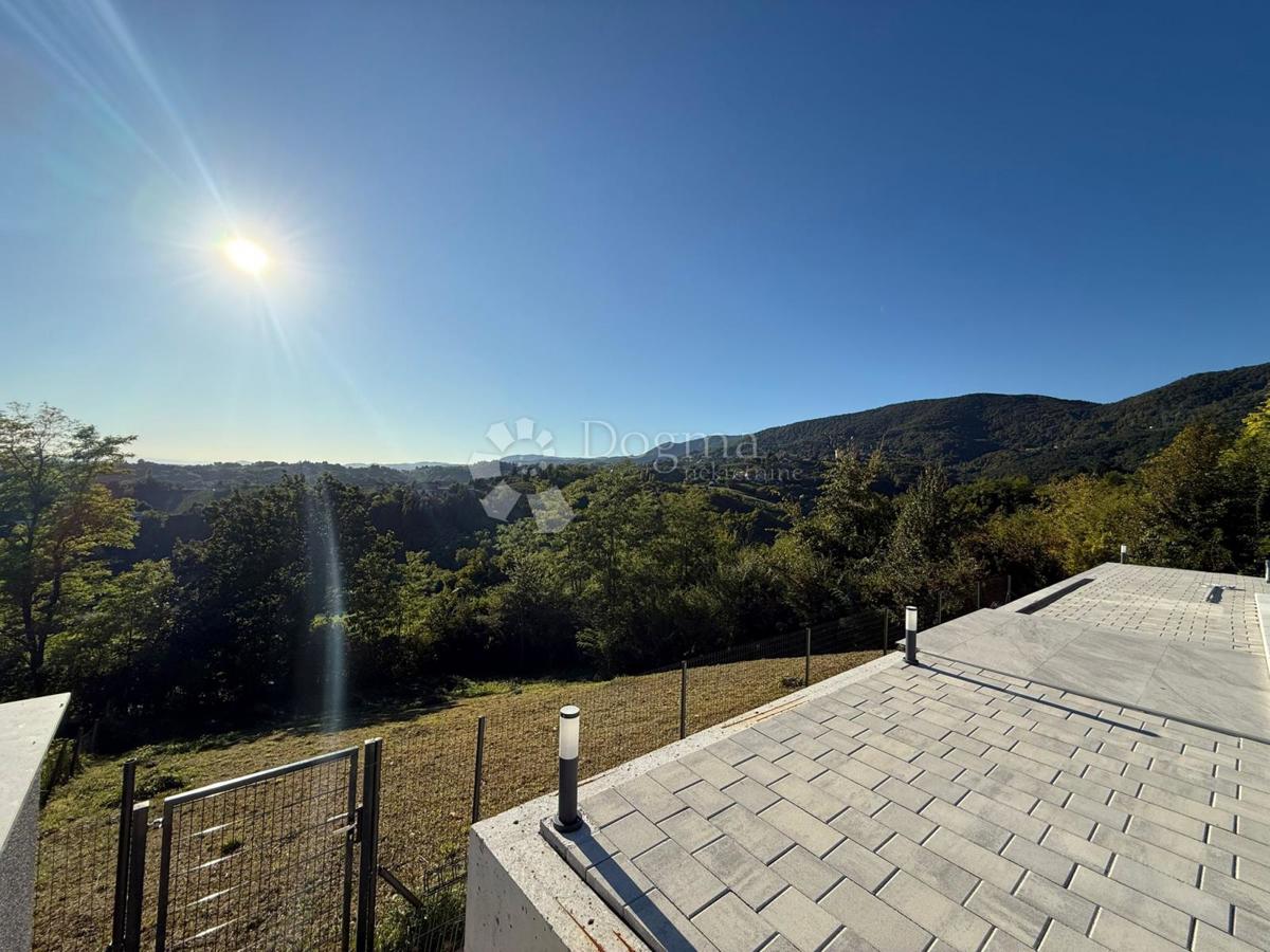 Hiša Vlaškovec, Jastrebarsko - Okolica, 217m2