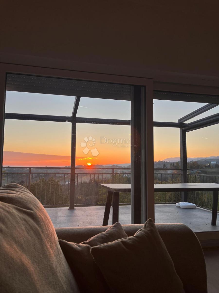 Hiša Vlaškovec, Jastrebarsko - Okolica, 217m2