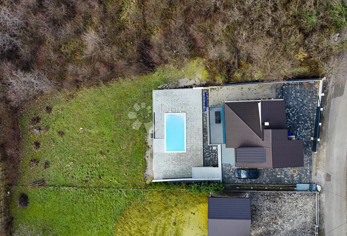 Hiša Vlaškovec, Jastrebarsko - Okolica, 217m2