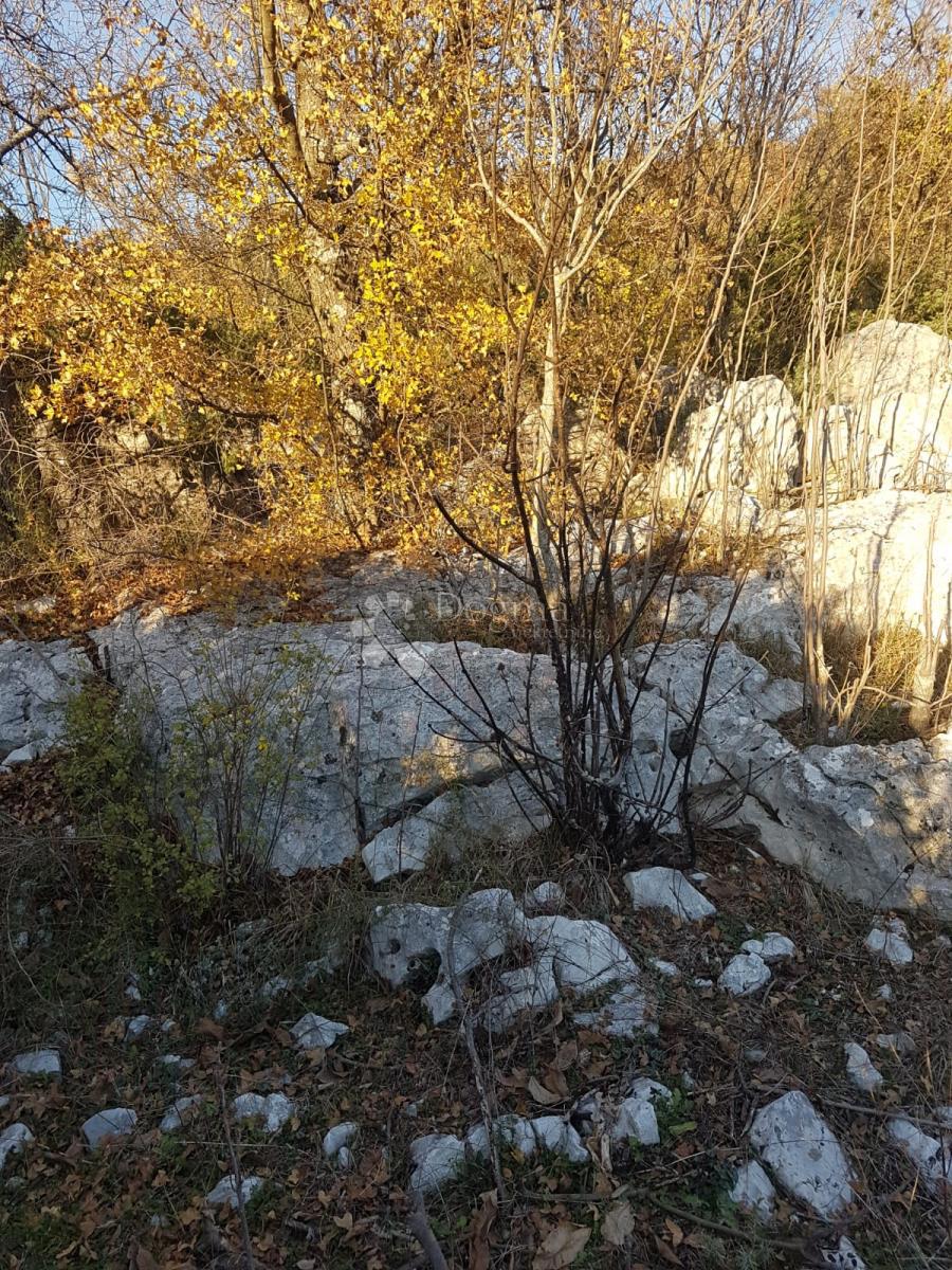 Zazidljivo zemljišče Korušce, Klis, 3.500m2