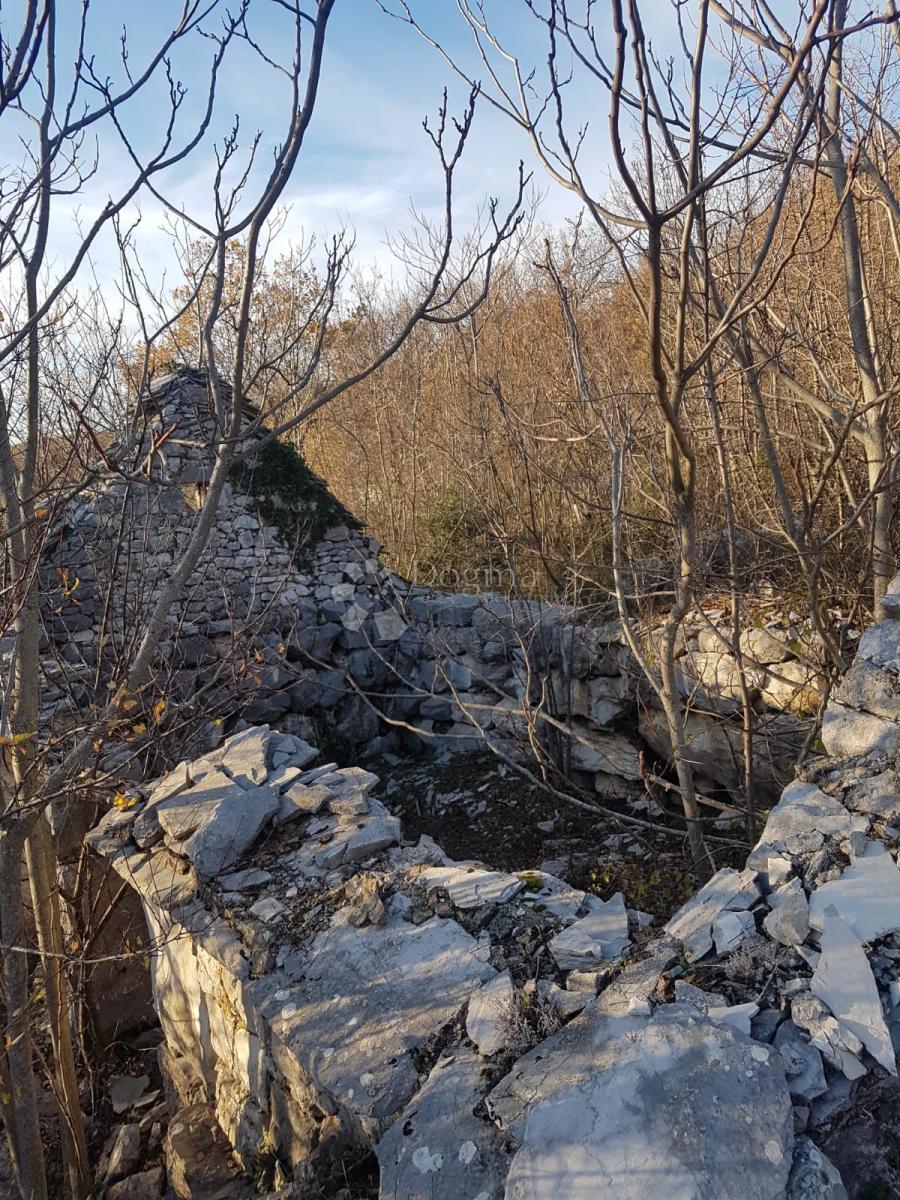 Zazidljivo zemljišče Korušce, Klis, 3.500m2