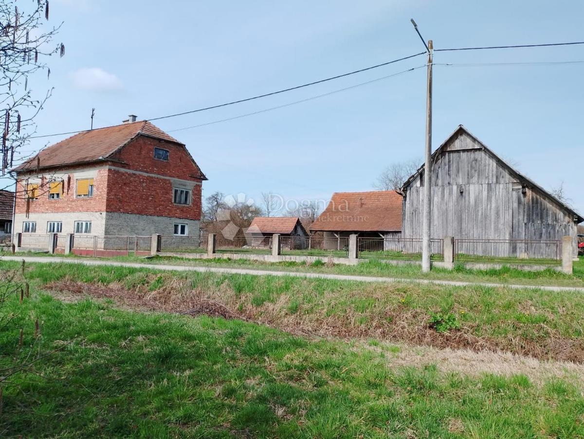Hiša Tedrovec, Brckovljani, 180m2