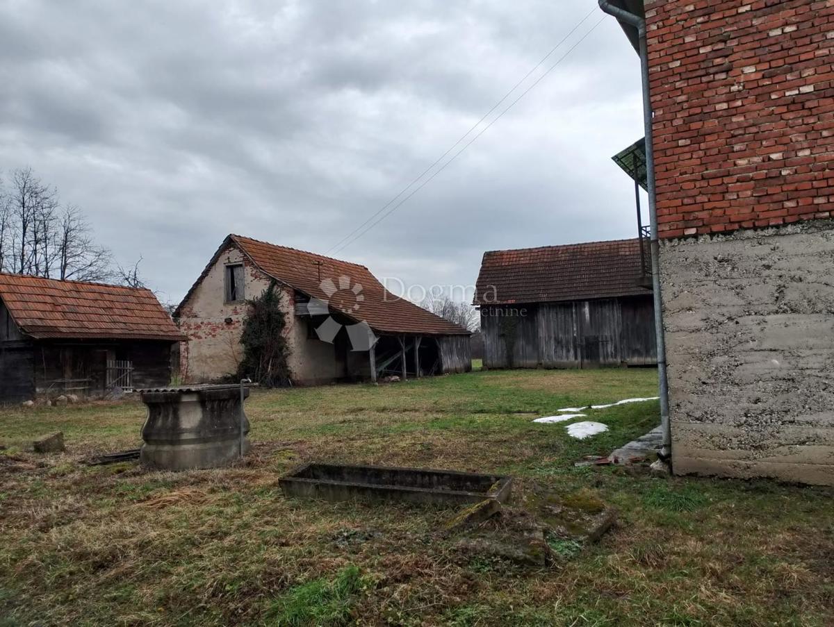 Hiša Tedrovec, Brckovljani, 180m2