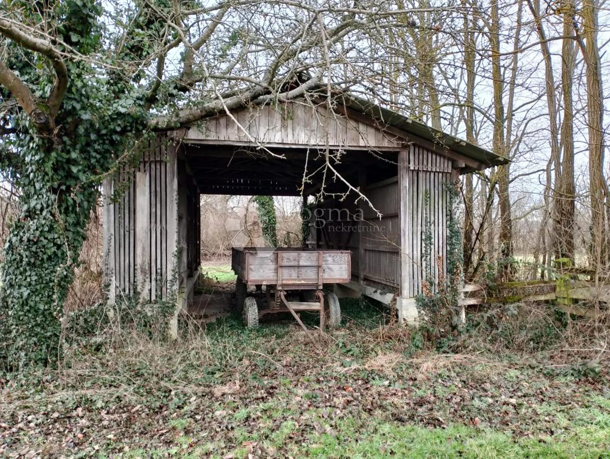 Hiša Tedrovec, Brckovljani, 180m2
