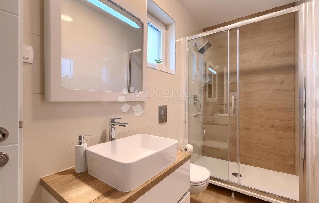 Hiša Vodnjan, 150m2