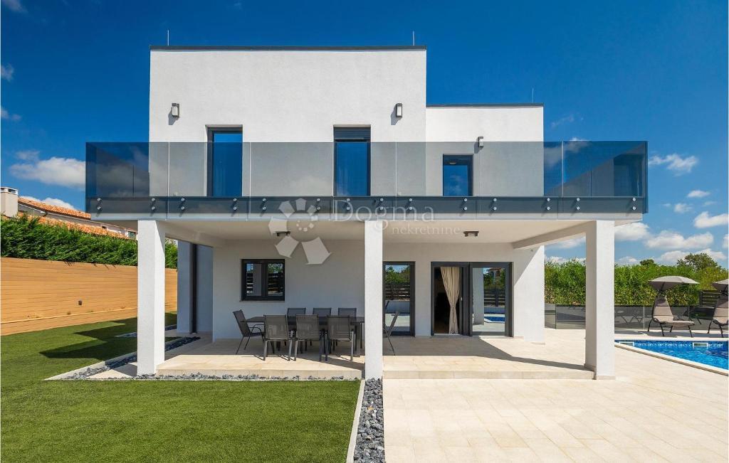 Hiša Vodnjan, 150m2