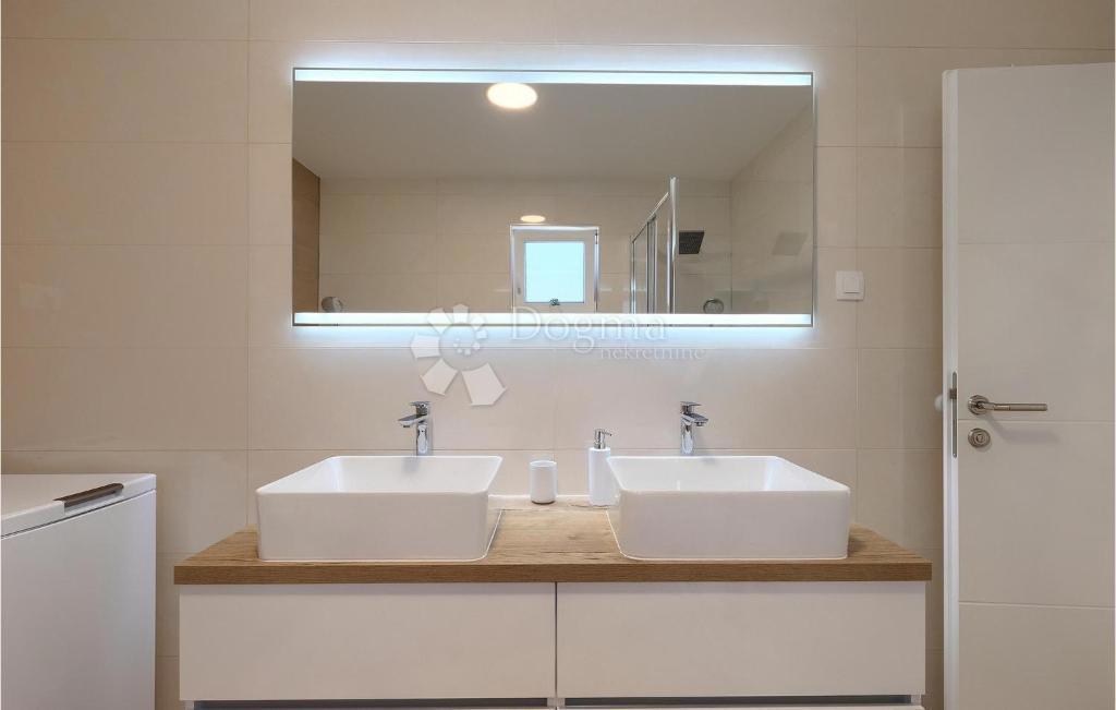 Hiša Vodnjan, 150m2