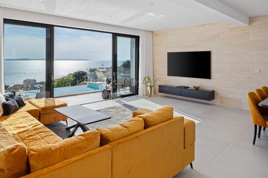 Hiša Jesenice, Dugi Rat, 105m2