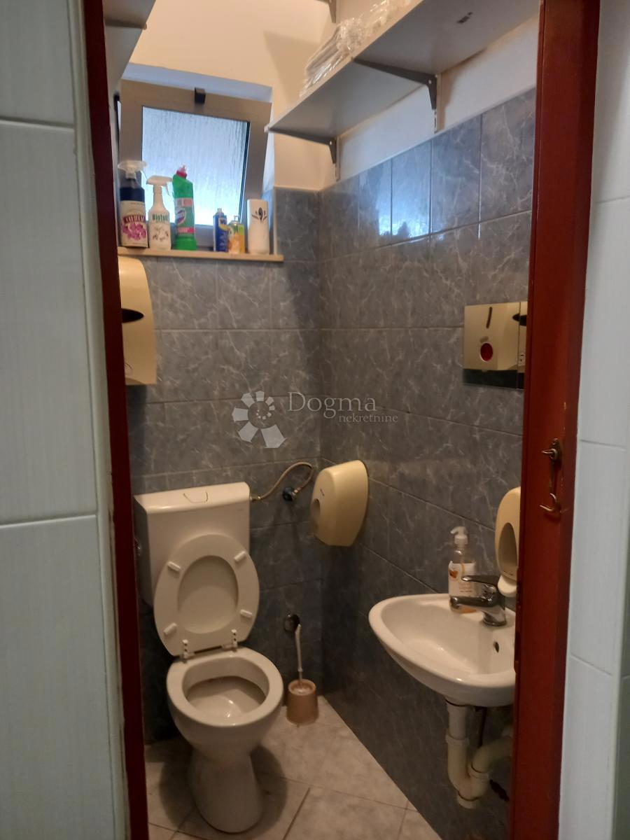 Poslovni prostor Zaton, Nin, 285m2