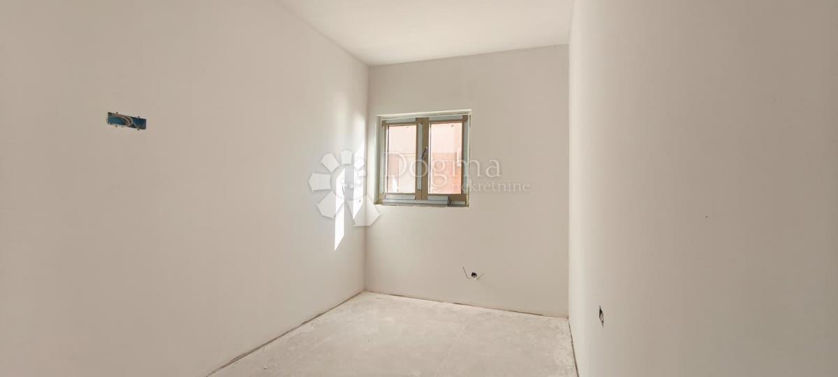 Stanovanje Mandre, Kolan, 89m2