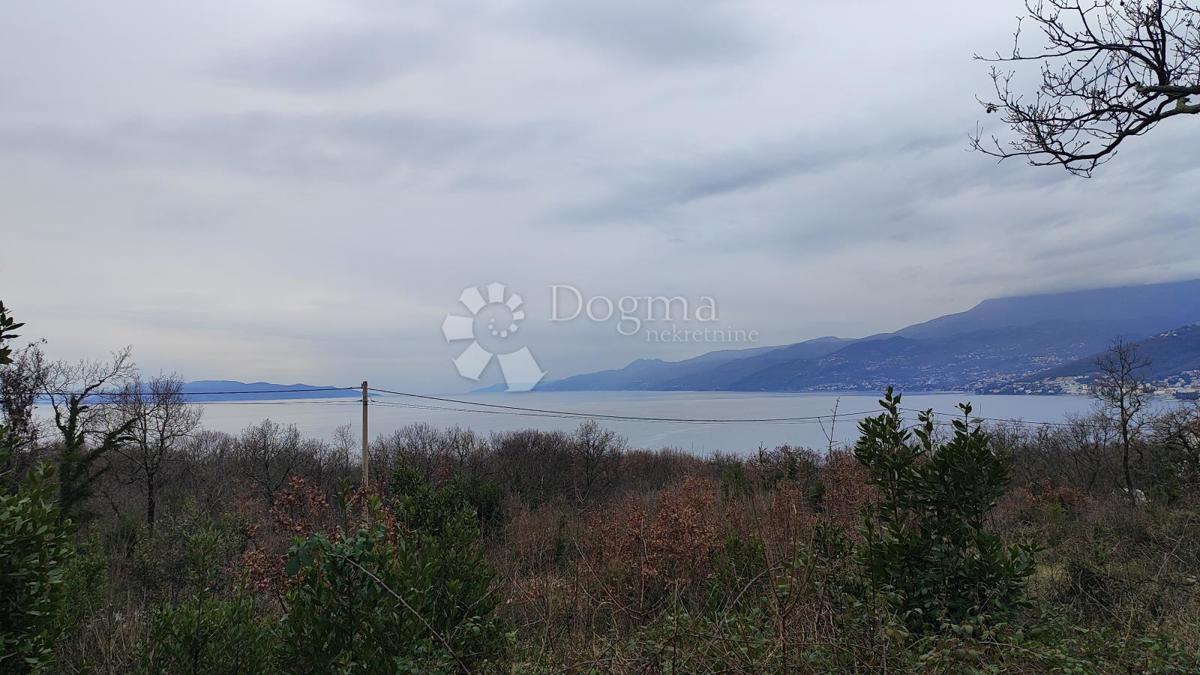 Zazidljivo zemljišče Bivio, Rijeka, 2.000m2