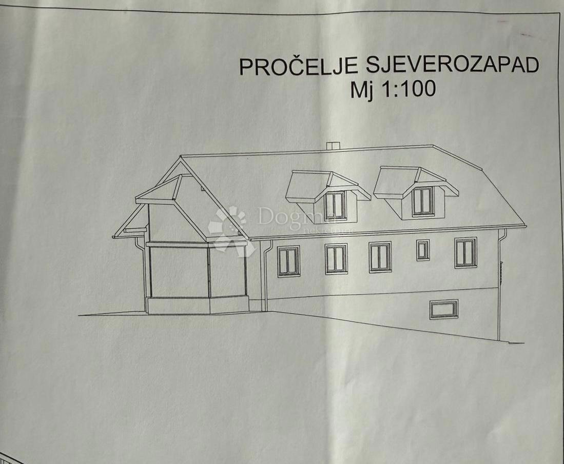 Zazidljivo zemljišče Centar, Gospić, 2.200m2