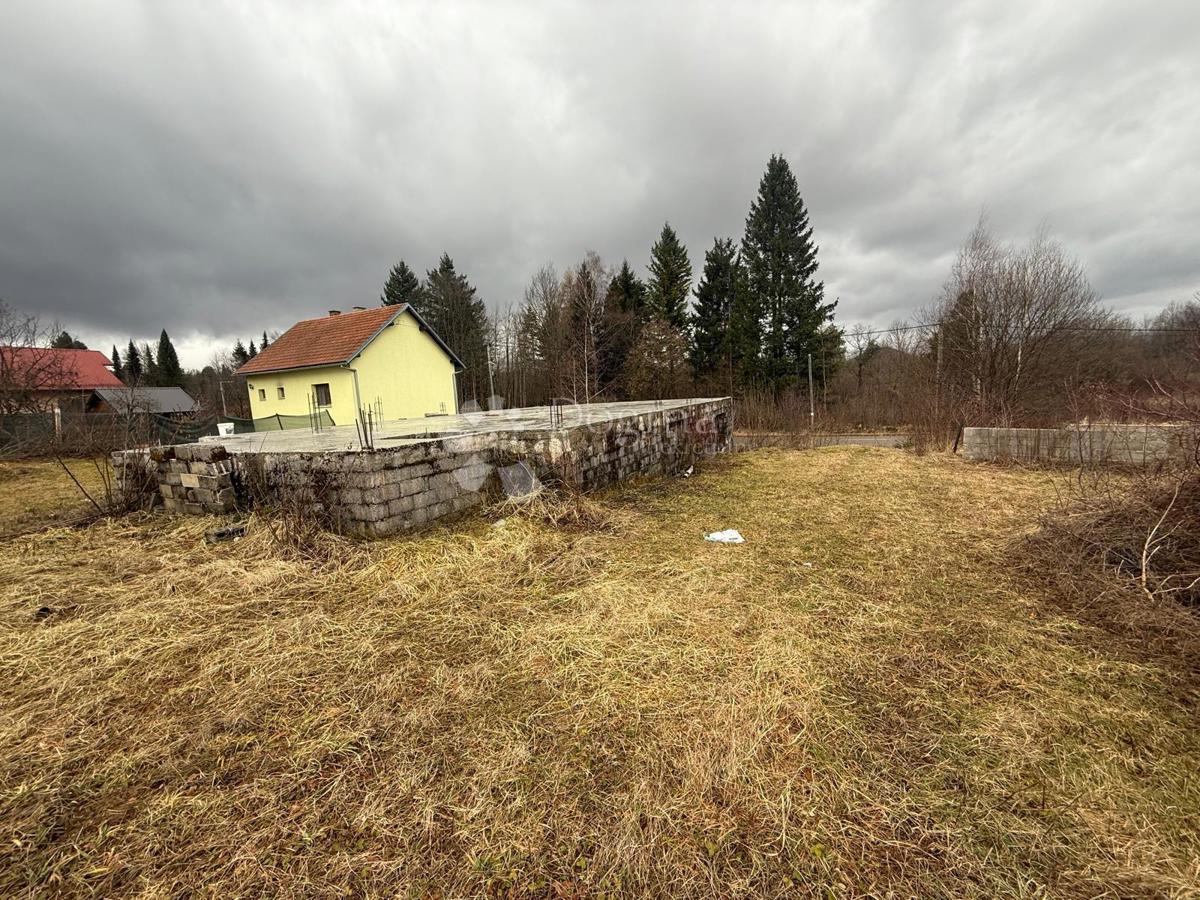 Zazidljivo zemljišče Centar, Gospić, 2.200m2