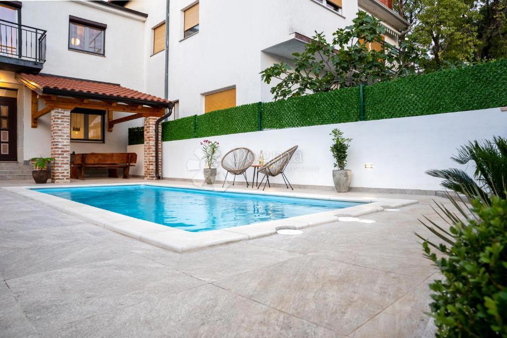 Hiša Novi Vinodolski, 120m2