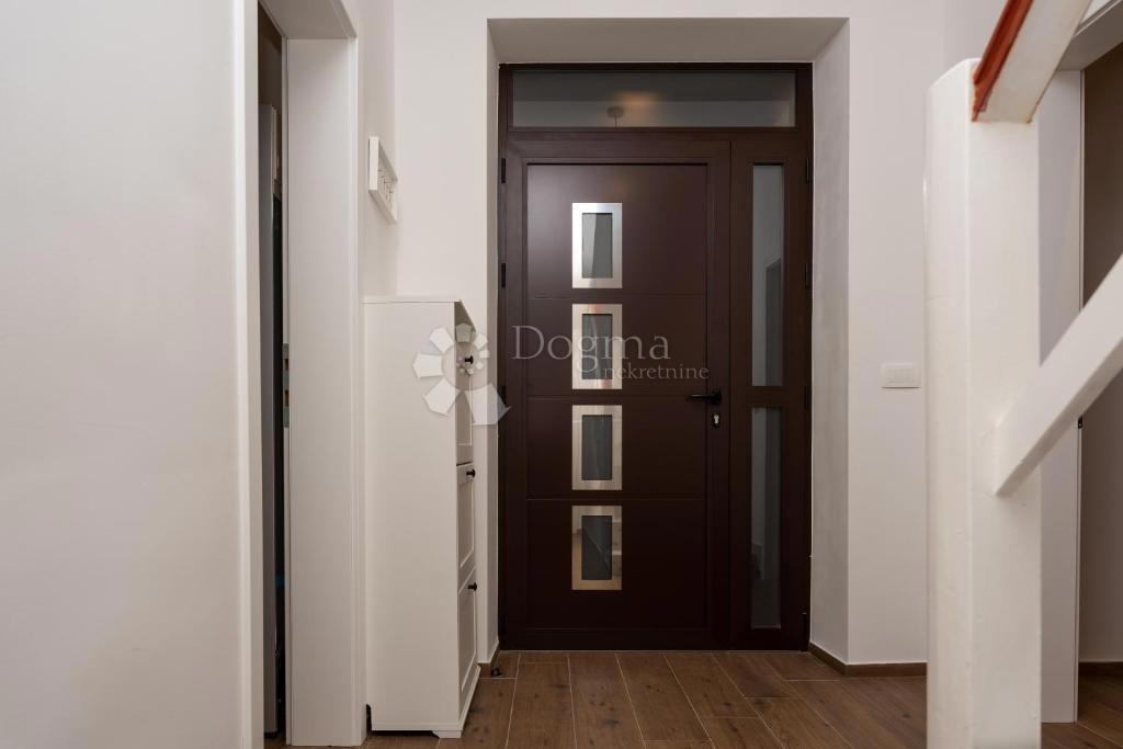 Hiša Novi Vinodolski, 120m2