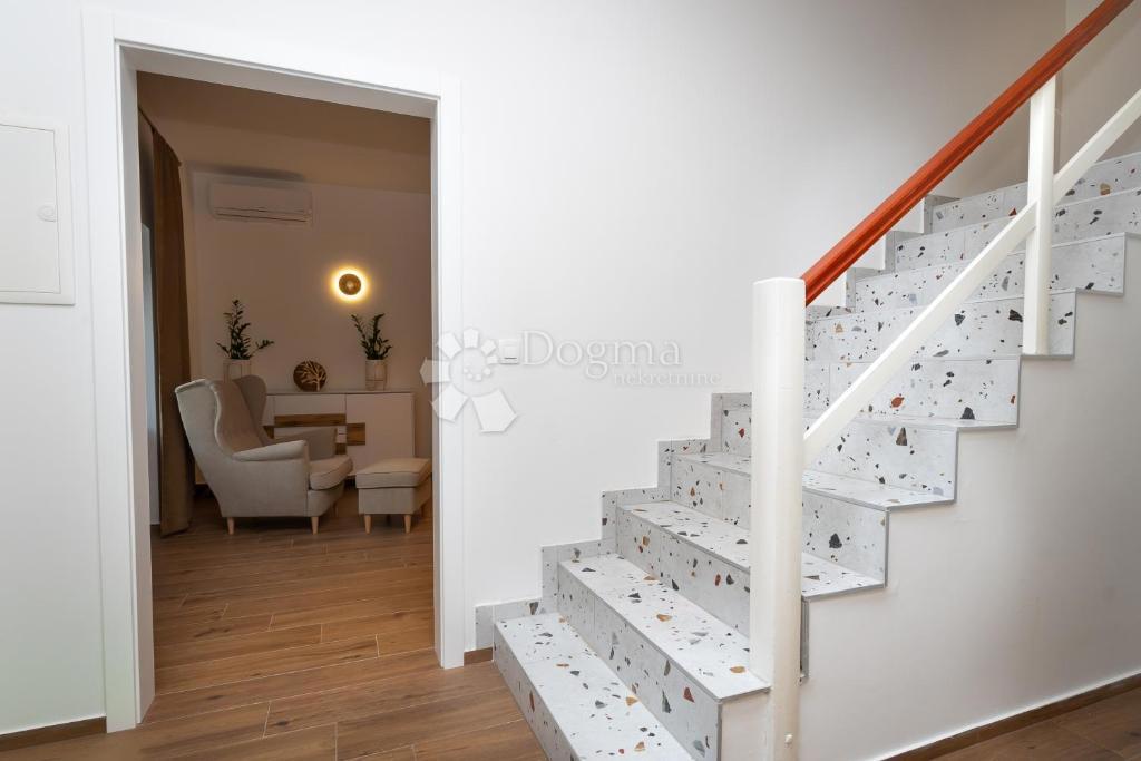 Hiša Novi Vinodolski, 120m2