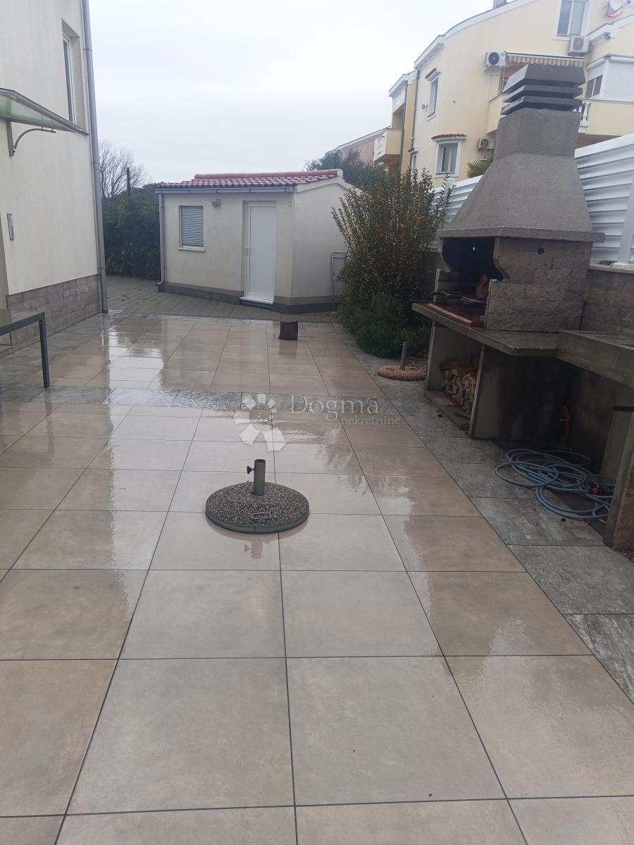 Hiša Zaton, Nin, 216m2