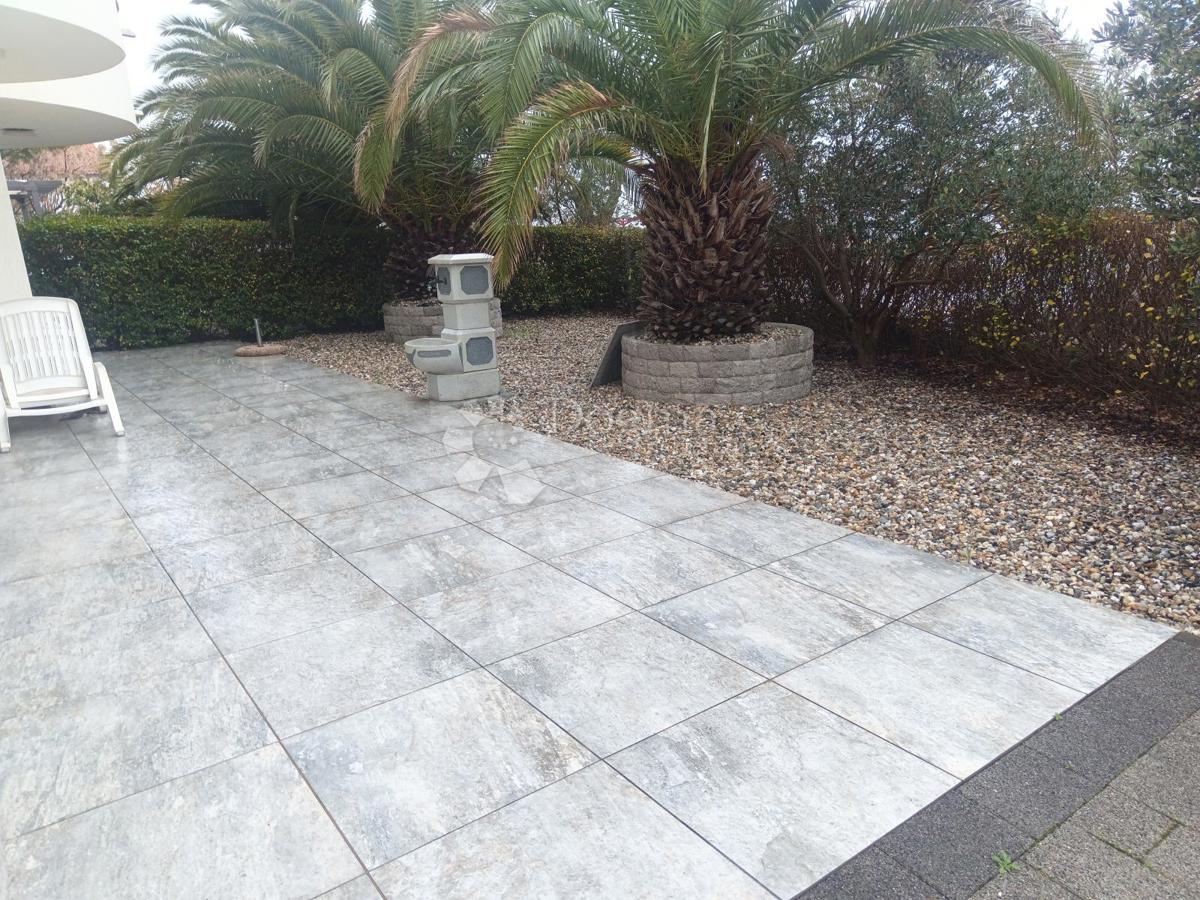 Hiša Zaton, Nin, 216m2