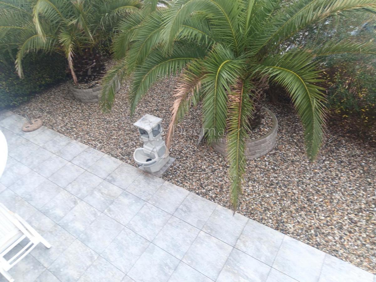 Hiša Zaton, Nin, 216m2