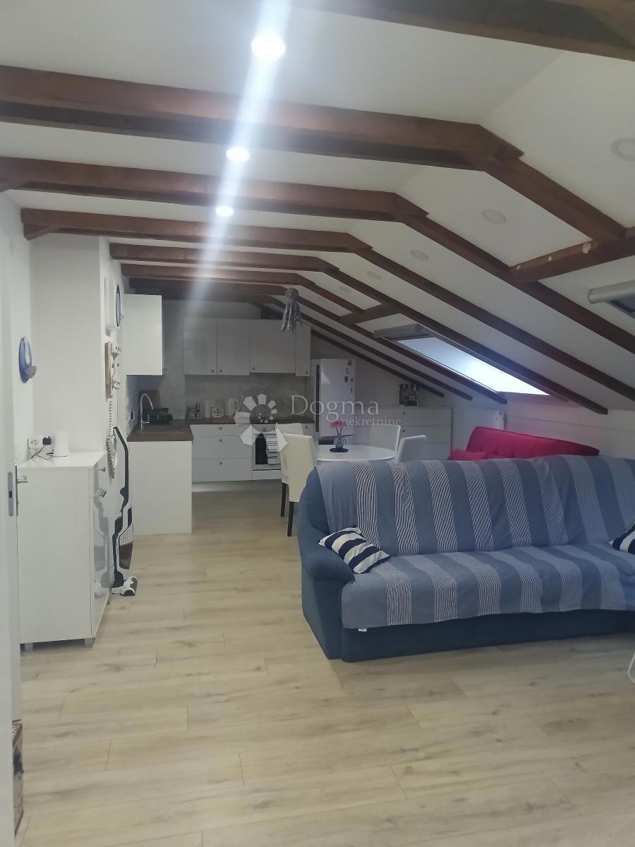 Hiša Zaton, Nin, 216m2