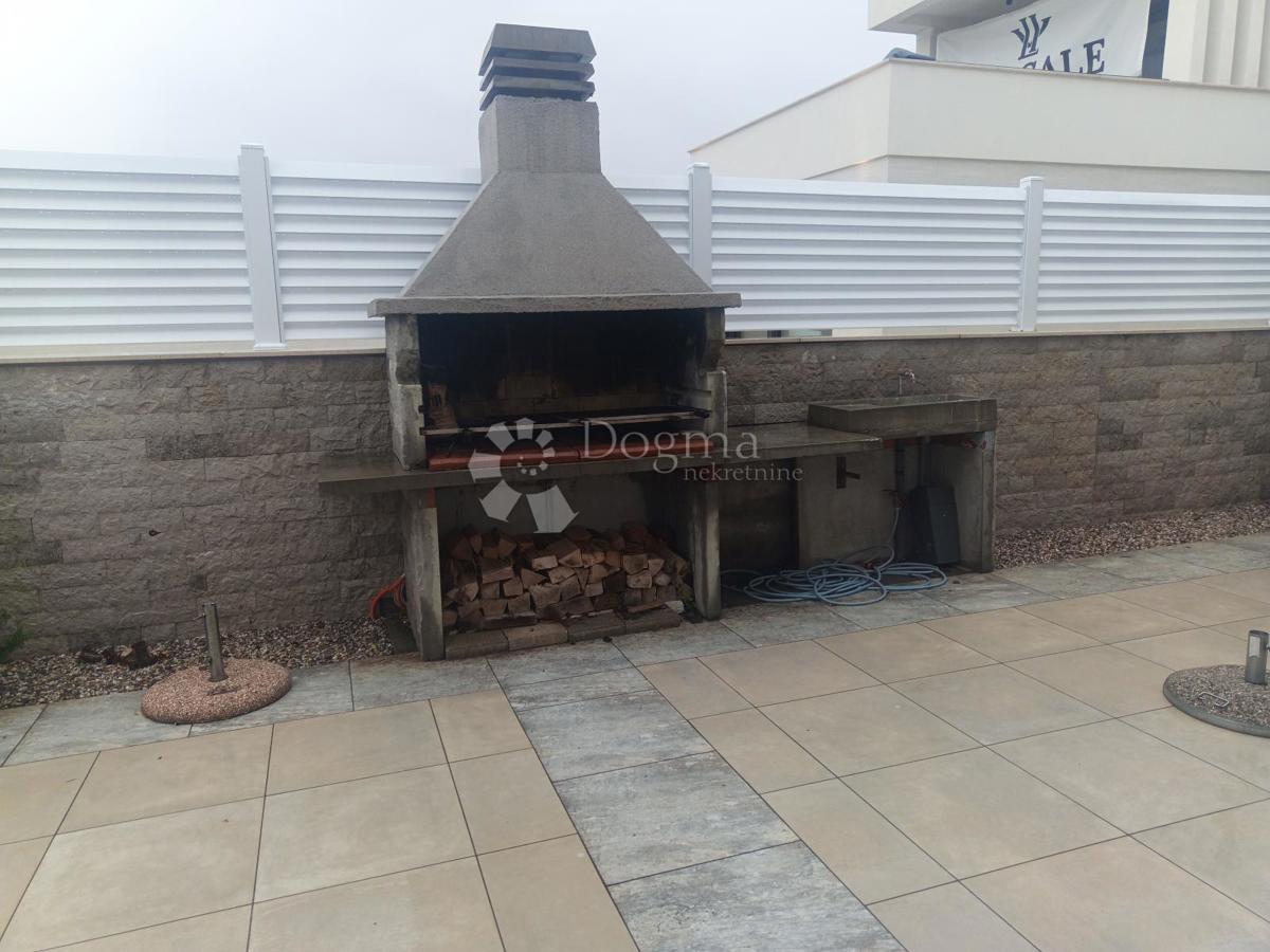 Hiša Zaton, Nin, 216m2