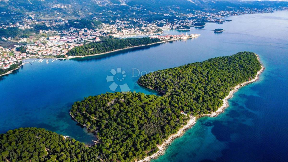 Hiša Kampor, Rab, 16.340m2