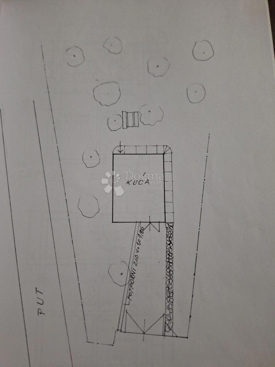 Hiša Glina, 86,50m2