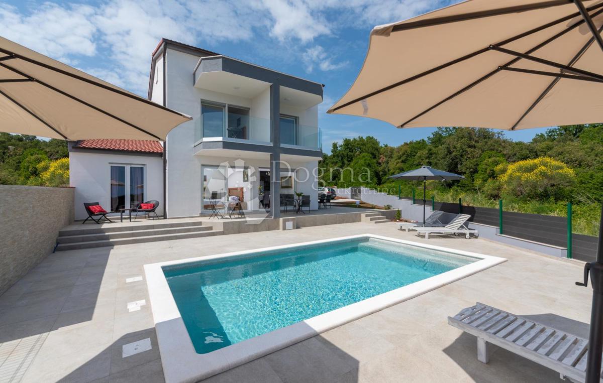 Hiša Duga Uvala, Marčana, 165m2