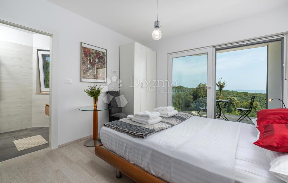 Hiša Duga Uvala, Marčana, 165m2