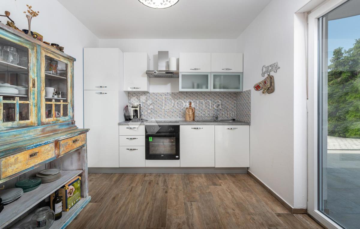 Hiša Duga Uvala, Marčana, 165m2