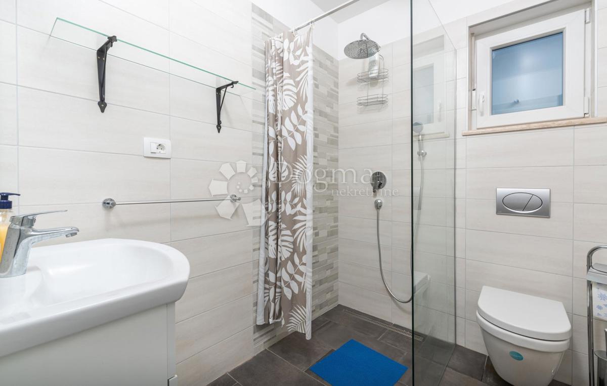 Hiša Duga Uvala, Marčana, 165m2