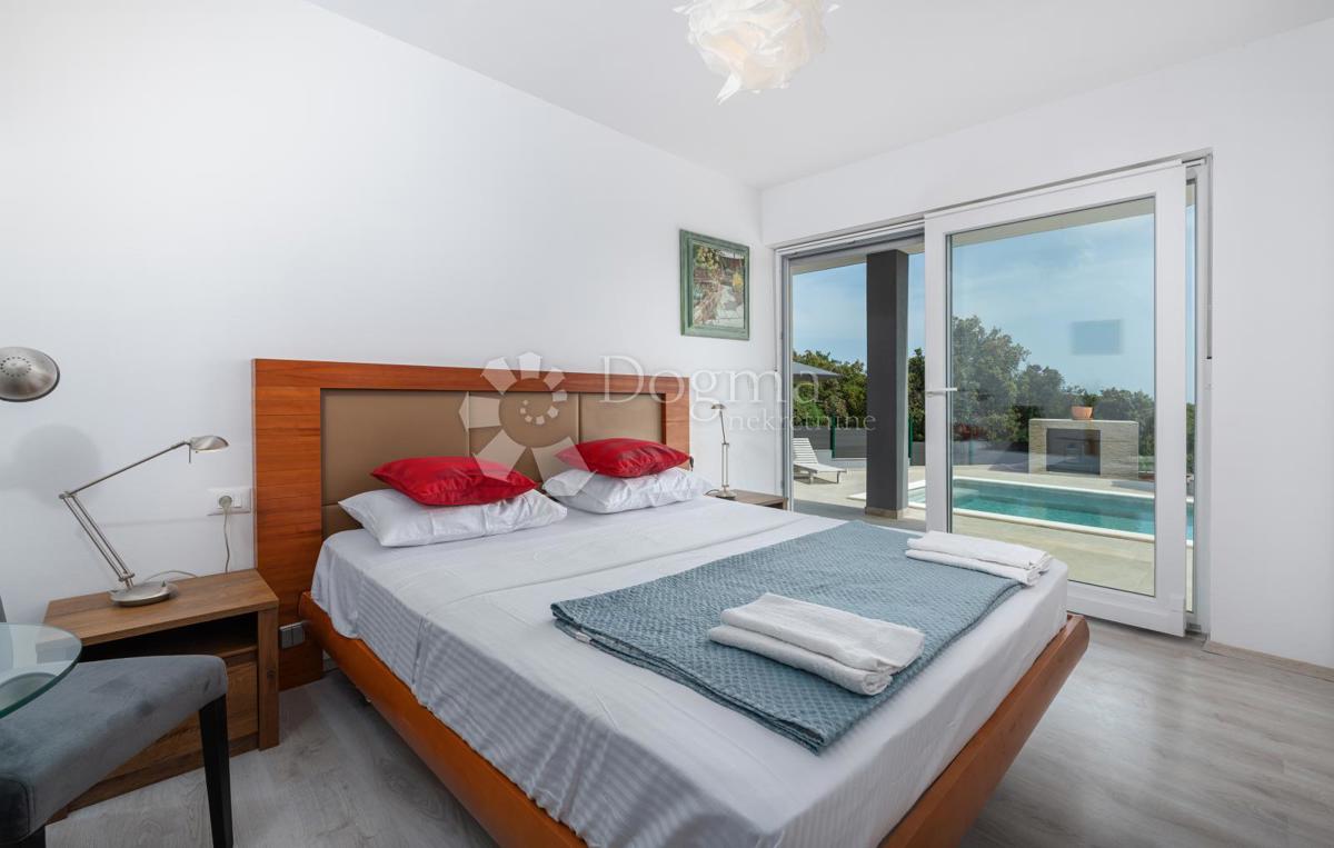 Hiša Duga Uvala, Marčana, 165m2