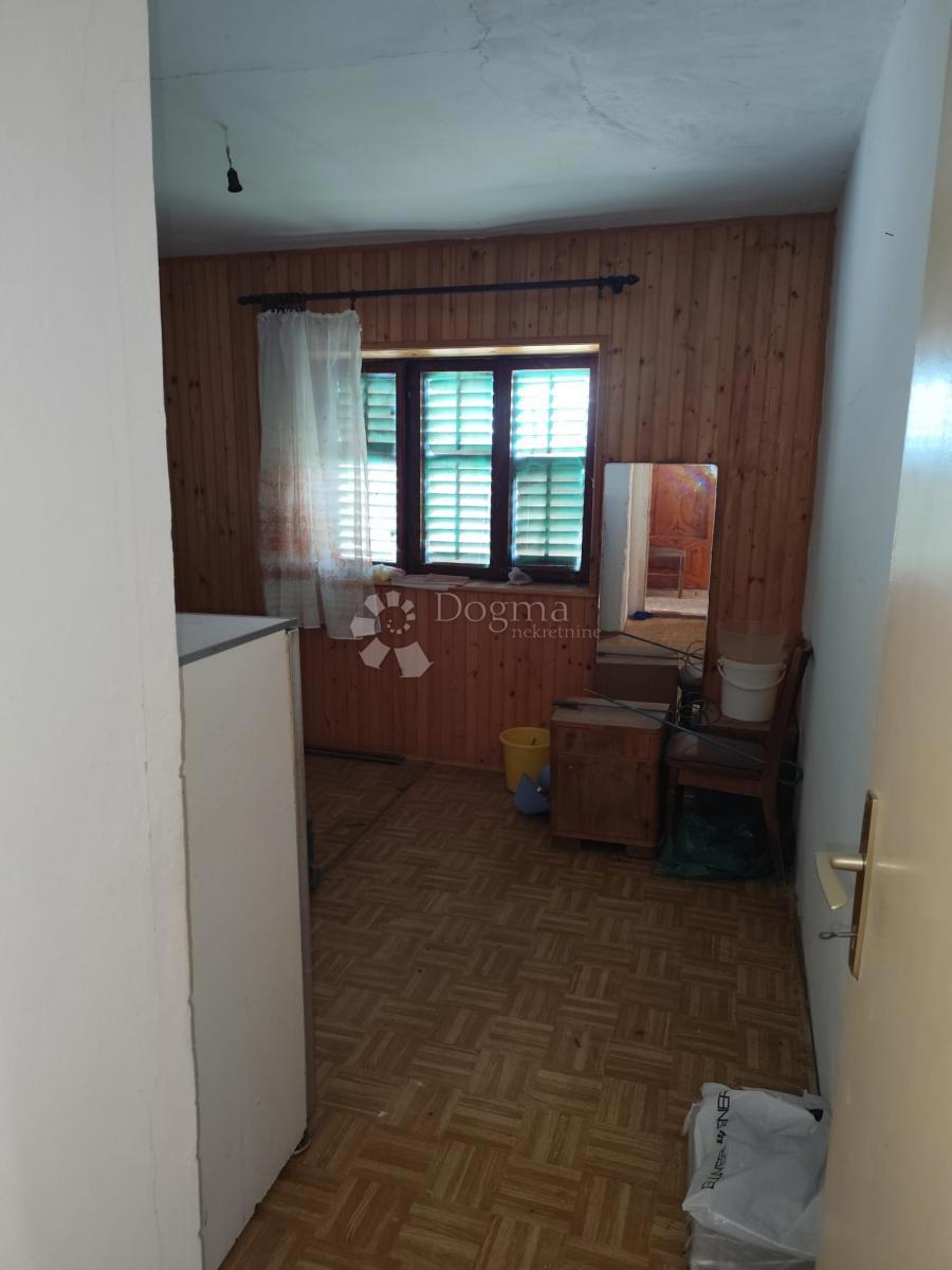 Poslovni prostor Raslina, Šibenik - Okolica, 247m2