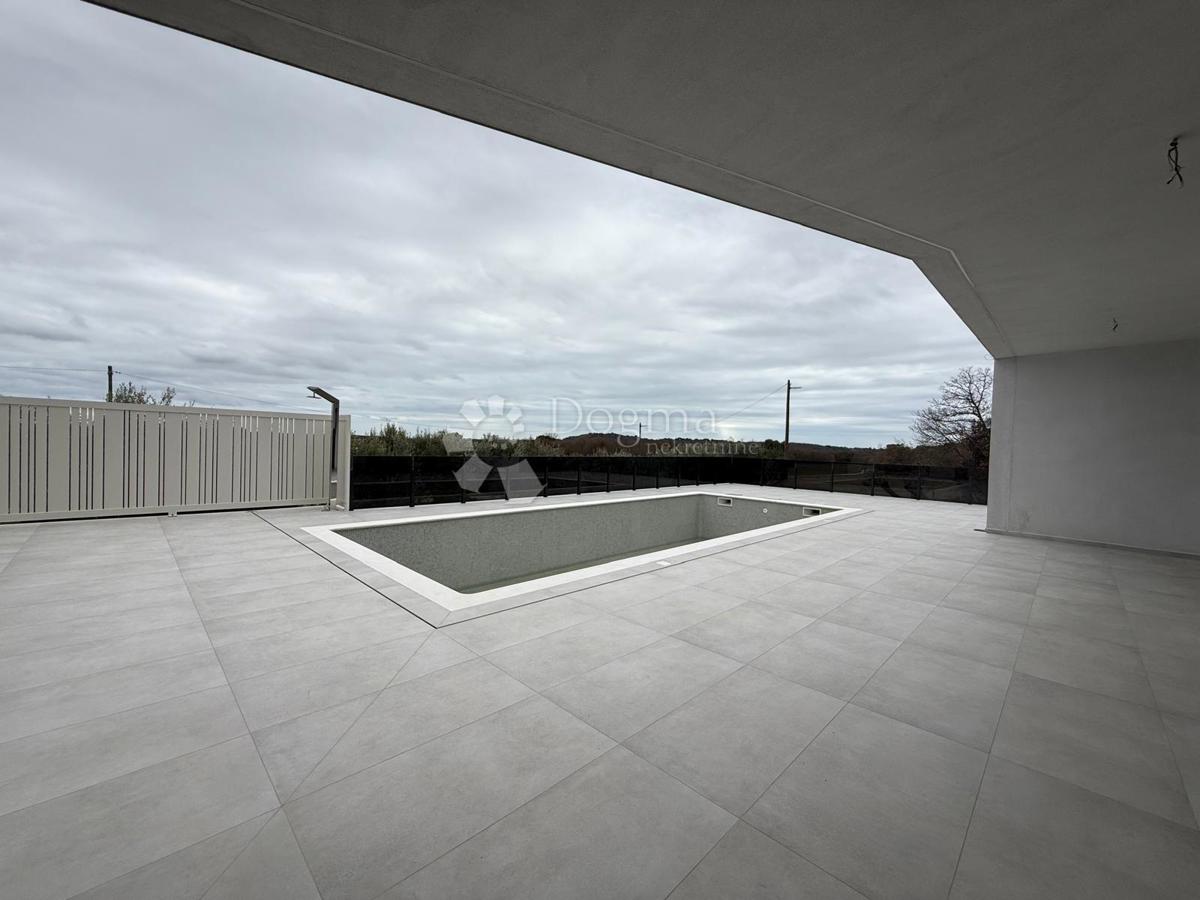 Hiša Šijana, Pula, 205m2