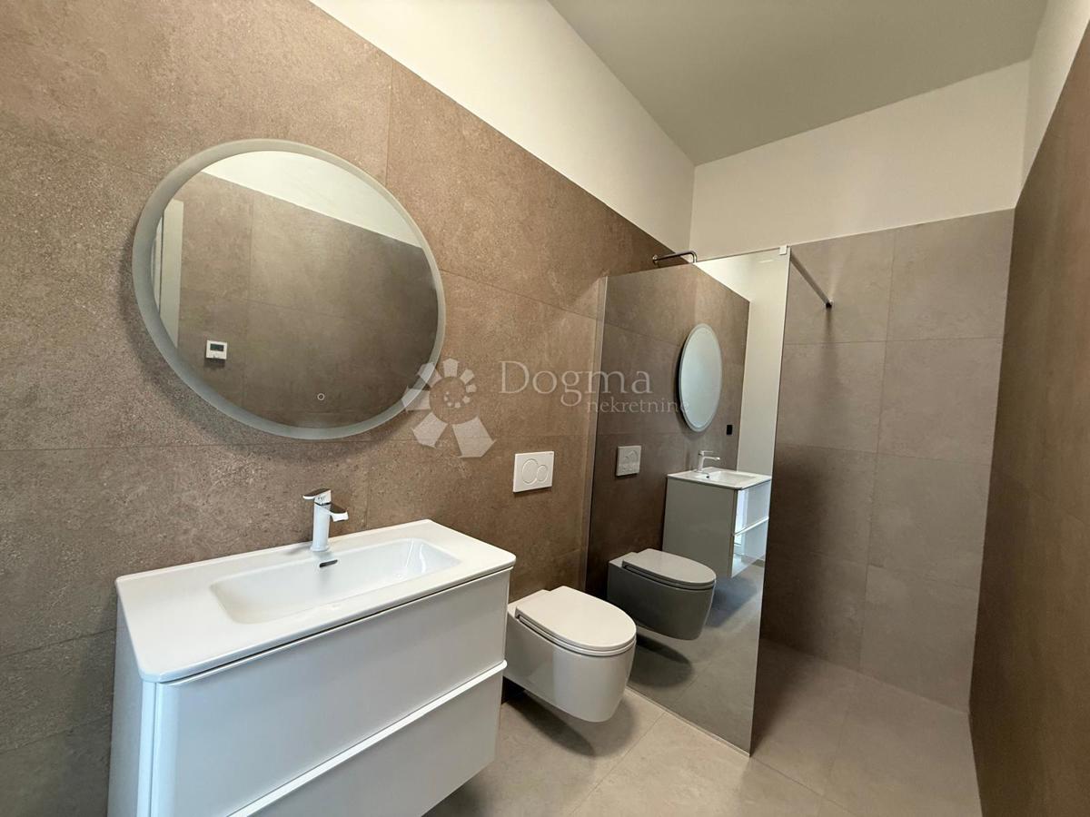 Hiša Šijana, Pula, 205m2