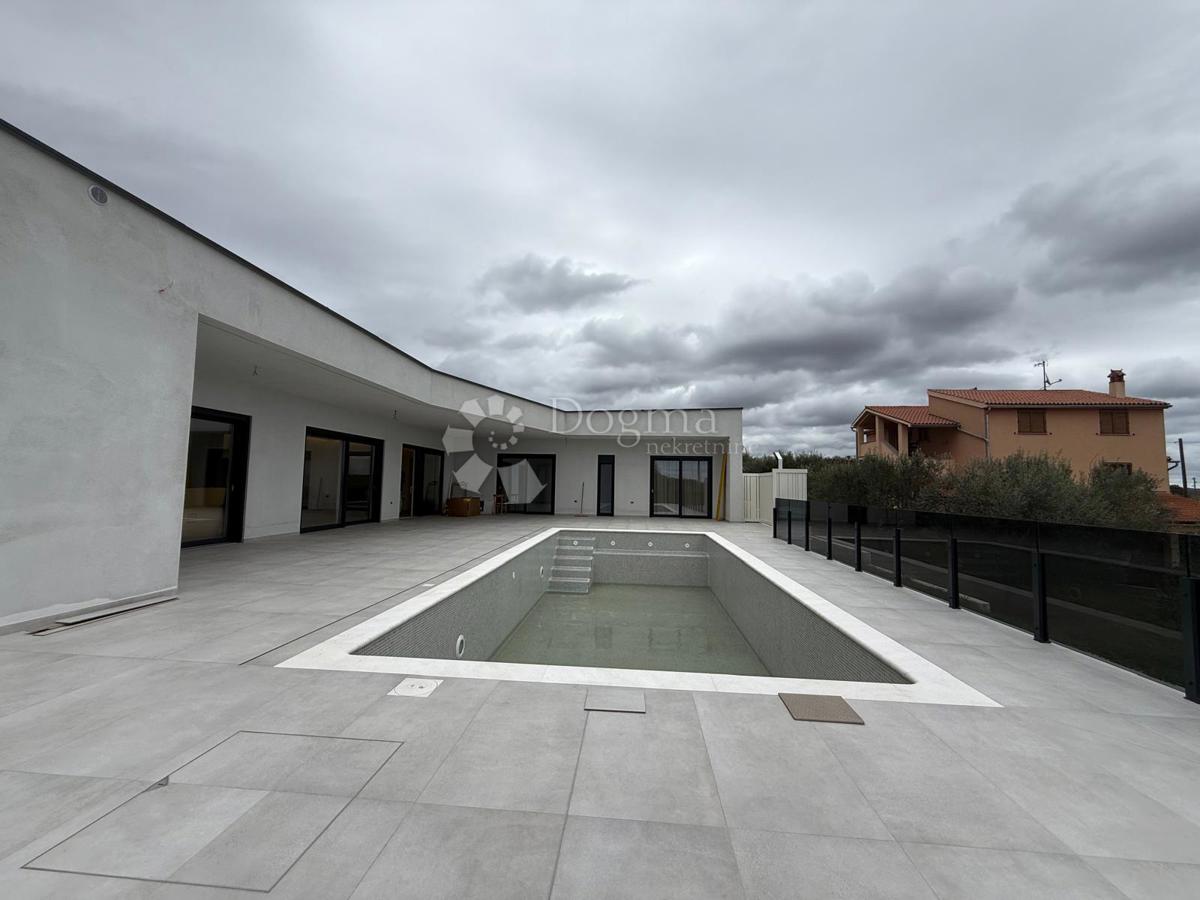 Hiša Šijana, Pula, 205m2